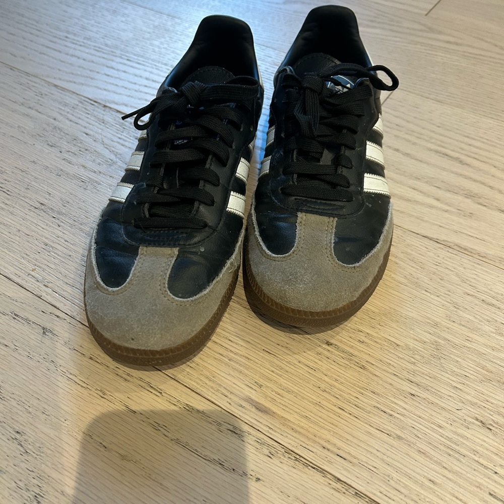Adidas Sambas - Picture 3 of 7